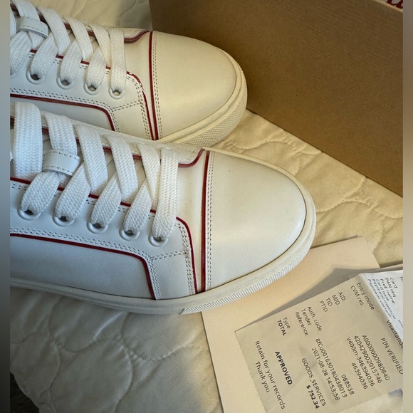 Red bottom women’s size 8 - Picture 3 of 5
